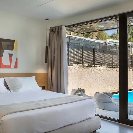 Villa Modern Minimalist Helias *