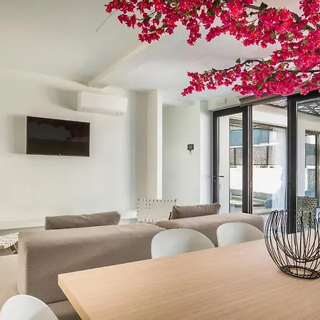 Villa Modern Minimalist Helias
